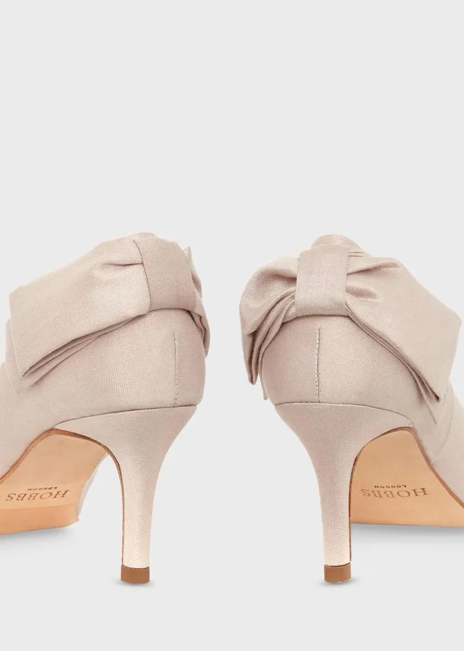 Women Bianca Court Shoes Oyster Hobbs Court Shoes