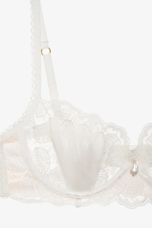 Women Lingerie For Love and Lemons She Sells Sea Shells Underwire Bra White Women Lingerie For Love and Lemons She Sells Sea Shells Underwire Bra White