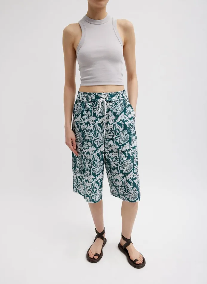 Women Pants and Shorts Tibi Recycled Nylon Batik Cargo Short Hunter Green Multi Women Pants and Shorts Tibi Recycled Nylon Batik Cargo Short Hunter Green Multi
