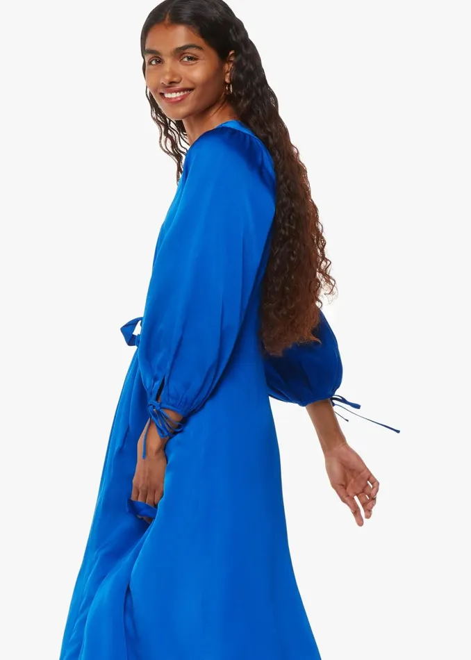 Women Petite Dresses and Jumpsuits Whistles Blue Petite Molly Satin Ruched Dress