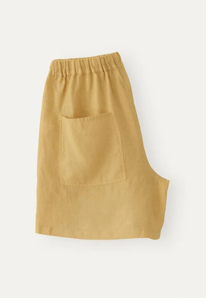 Women Pullon Shorts Soft Gold Poetry Fashion Trousers and Shorts