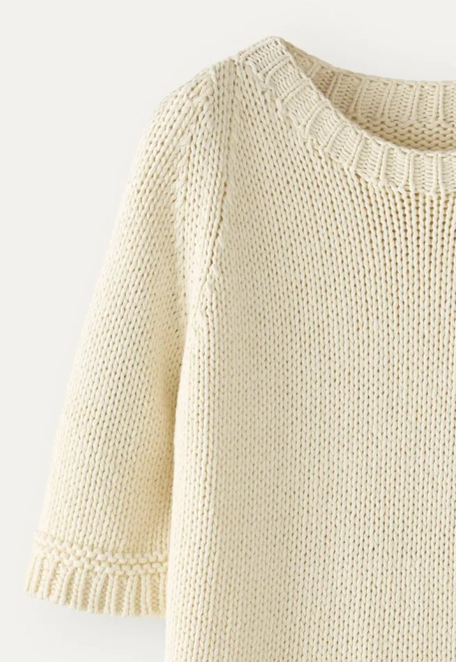 Women Shortsleeve Sweater Cream Poetry Fashion Sweaters